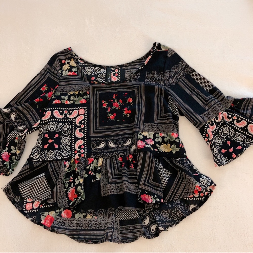 Cropped BoHo Top w/Bell Sleeves